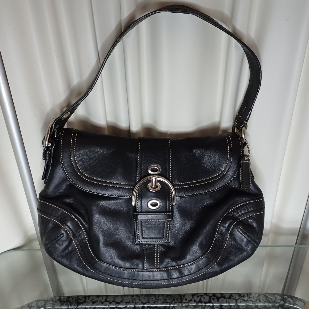 Vintage Coach leather buckle soho shoulder bag purse